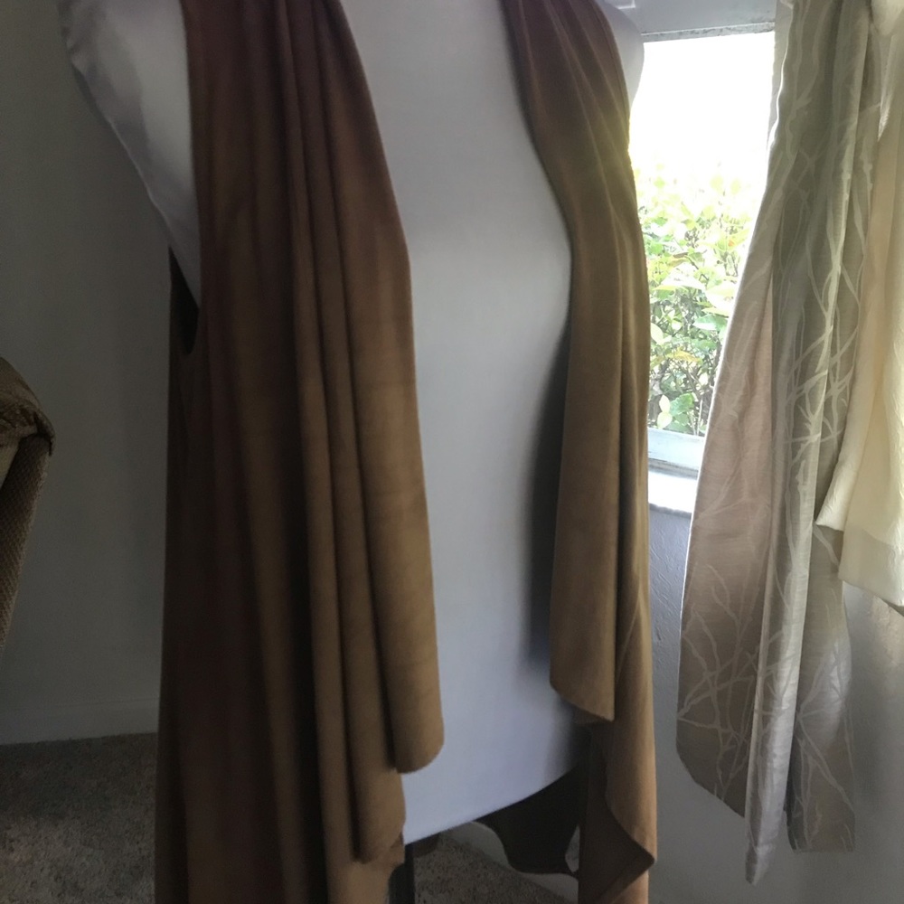 Open front soft suede/like vest